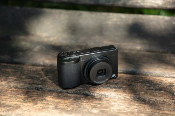 Основное товарное фото камеры Ricoh GR IV