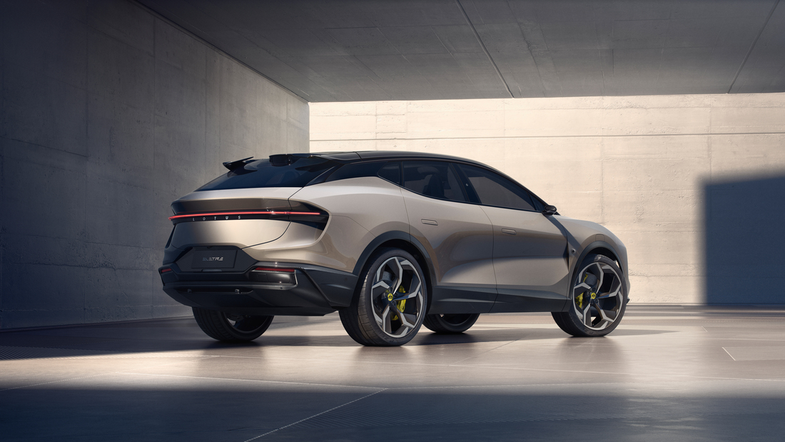 Электрические автомобили Lotus на выставке IAA Mobility 2025