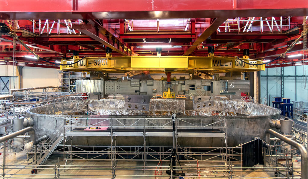 Начались криогенные испытания сверхпроводящих магнитов для термоядерного реактора ИТЭР