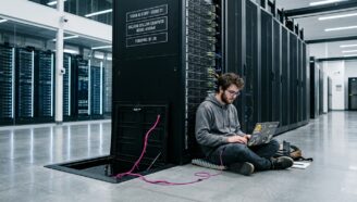 Trinity Large Thinking на 400b параметров